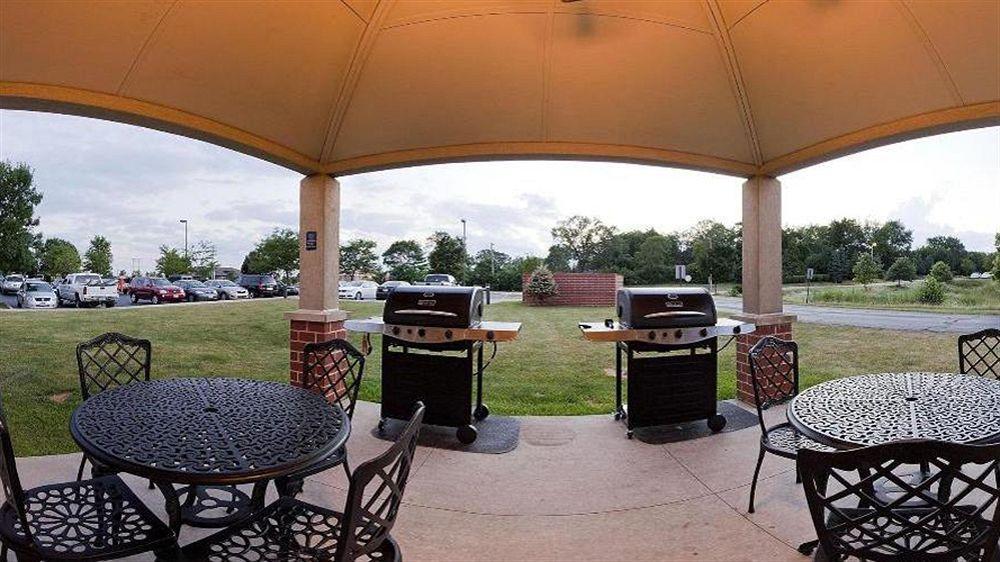 Sonesta Simply Suites Chicago Naperville Warrenville Экстерьер фото