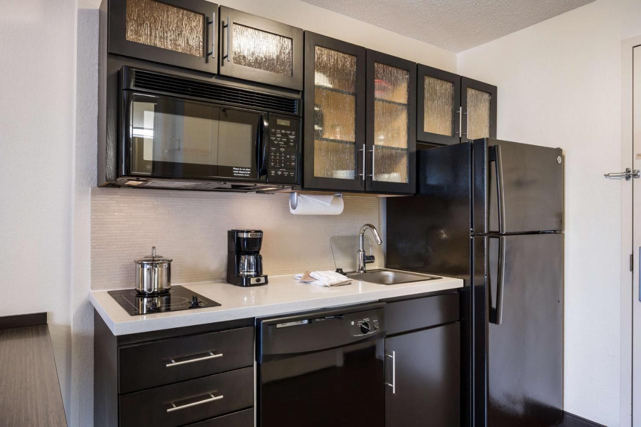 Sonesta Simply Suites Chicago Naperville Warrenville Экстерьер фото
