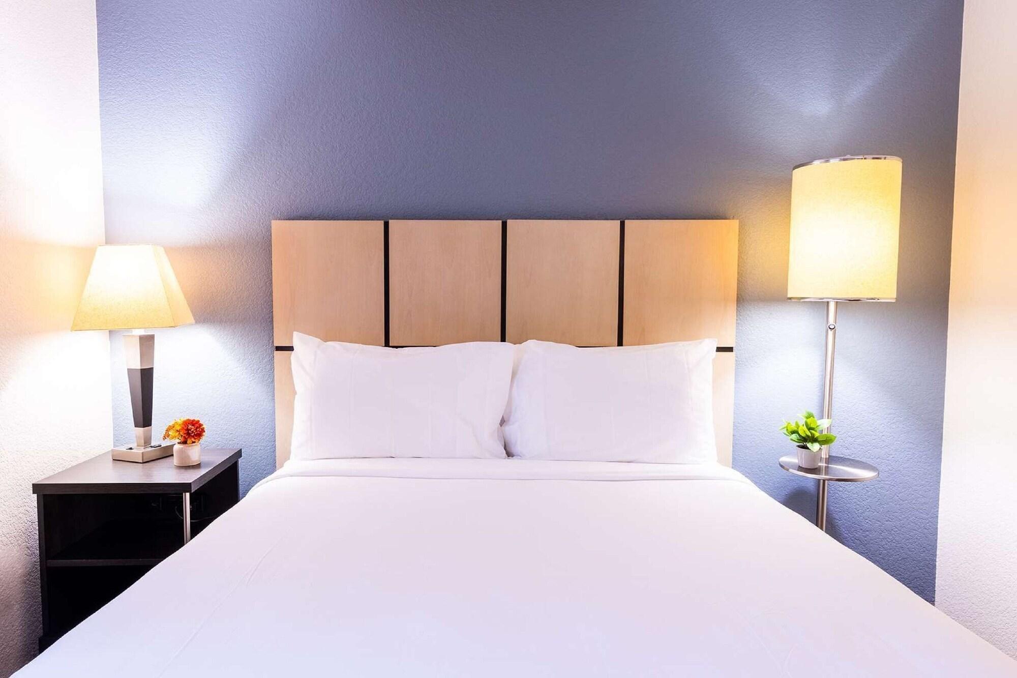 Sonesta Simply Suites Chicago Naperville Warrenville Экстерьер фото