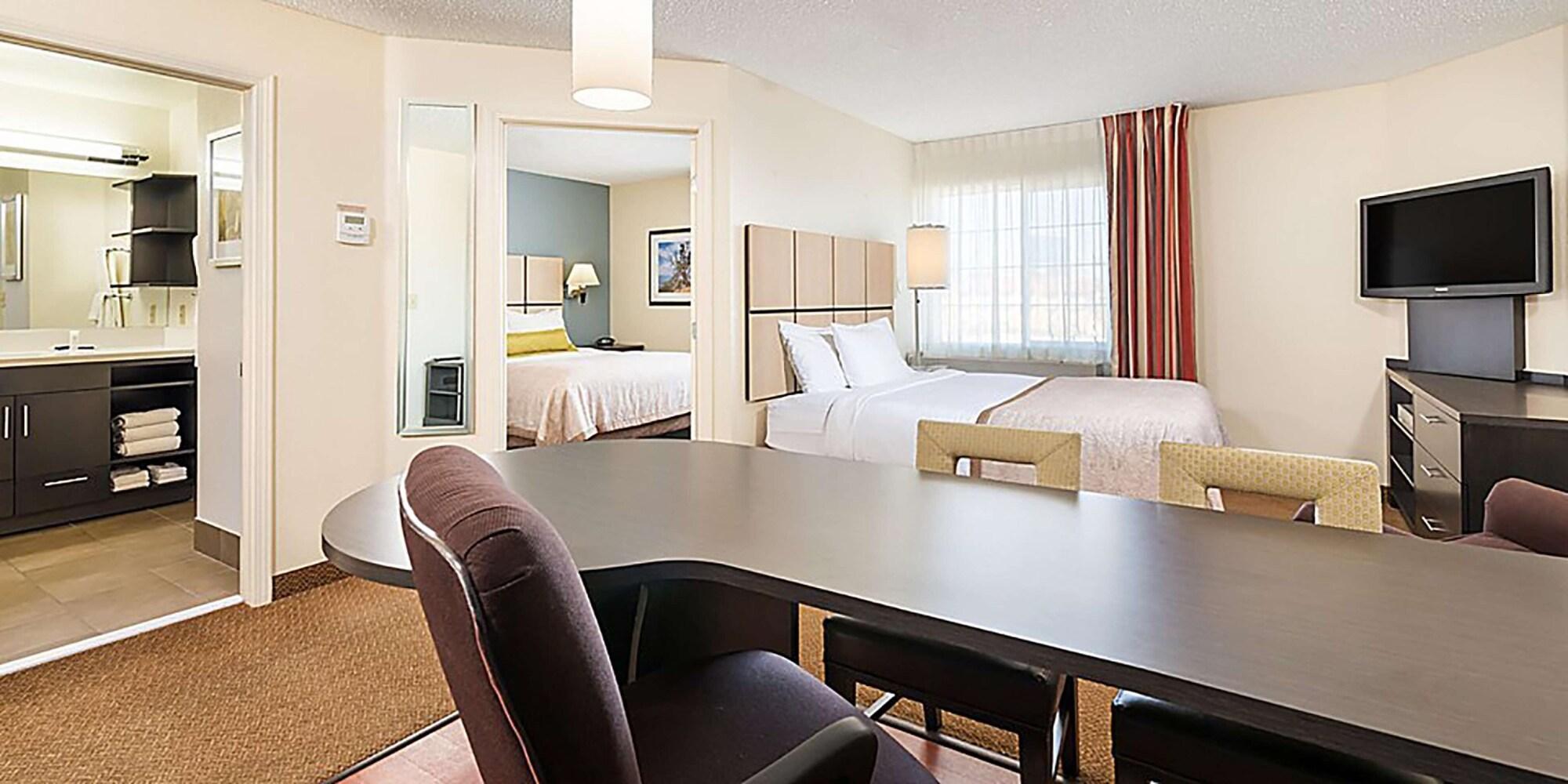 Sonesta Simply Suites Chicago Naperville Warrenville Экстерьер фото