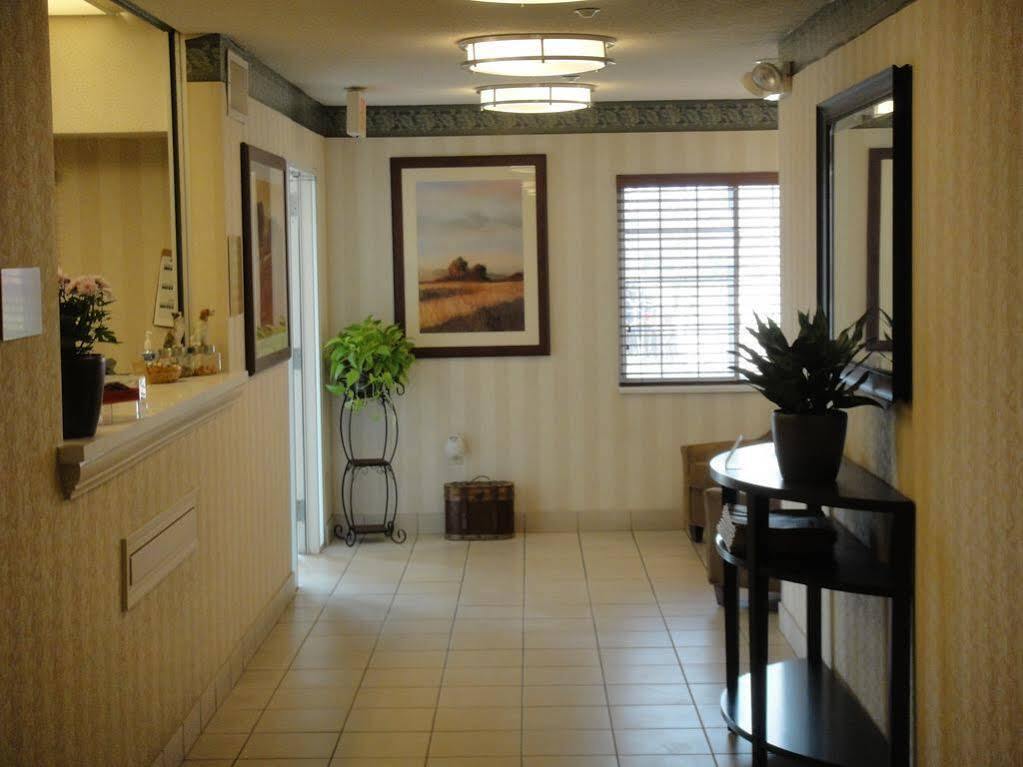Sonesta Simply Suites Chicago Naperville Warrenville Экстерьер фото